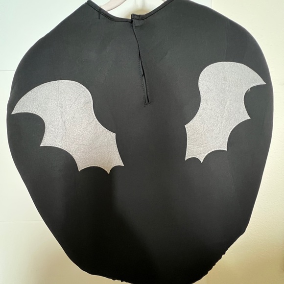 Zara kids' Halloween Bat costume. - Picture 3 of 4